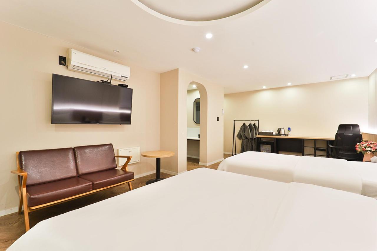 Jamsil Tomgi Hotel Seoul Exterior foto